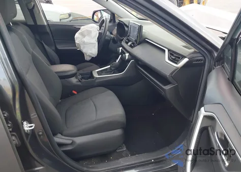 2020 Toyota Rav4 Xle z USA, uszkodzony, nr VIN 2T3W1RFV8LC073875